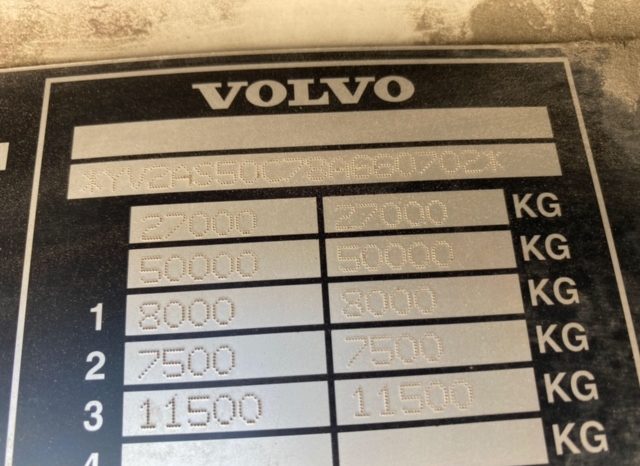 Usado Volvo FH 520 (6X2) 2008 completo
